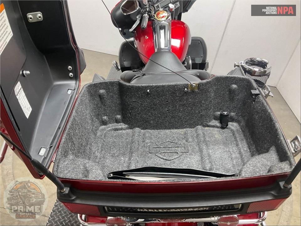 2013 Harley-Davidson FLHTK ELECTRA GLIDE UL LI — фото 26