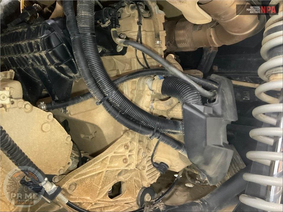 2021 Can-Am MAVERICK X3 DS TURBO R — фото 8