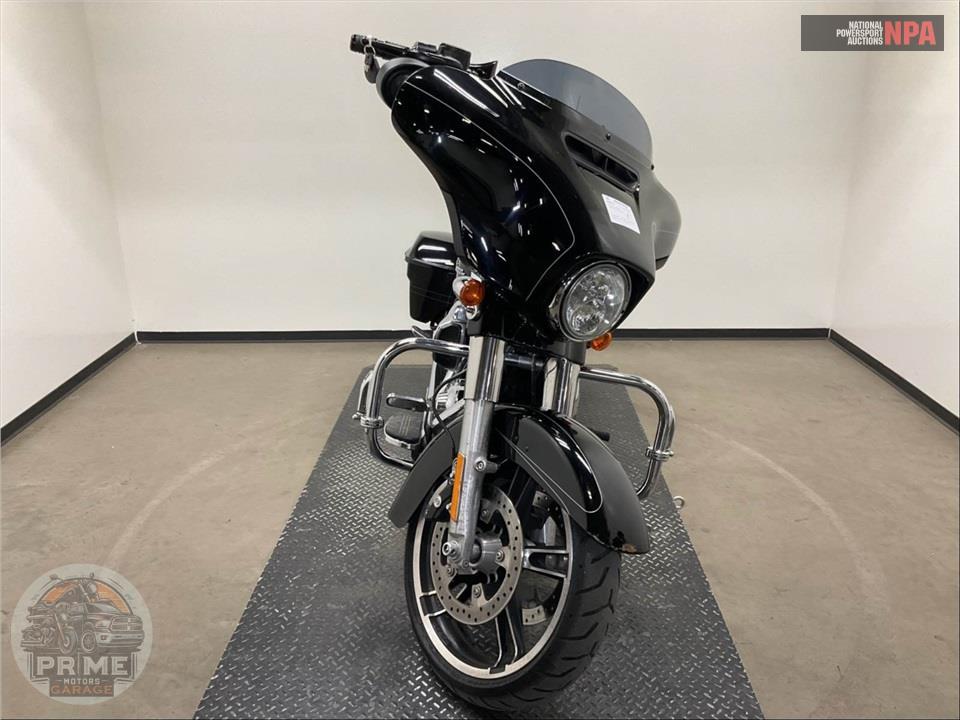 2016 Harley-Davidson FLHXS STREET GLIDE SPECIAL — фото 2