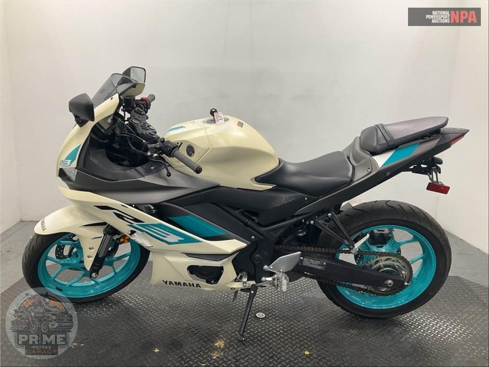2024 Yamaha YZF-R3 — фото 3