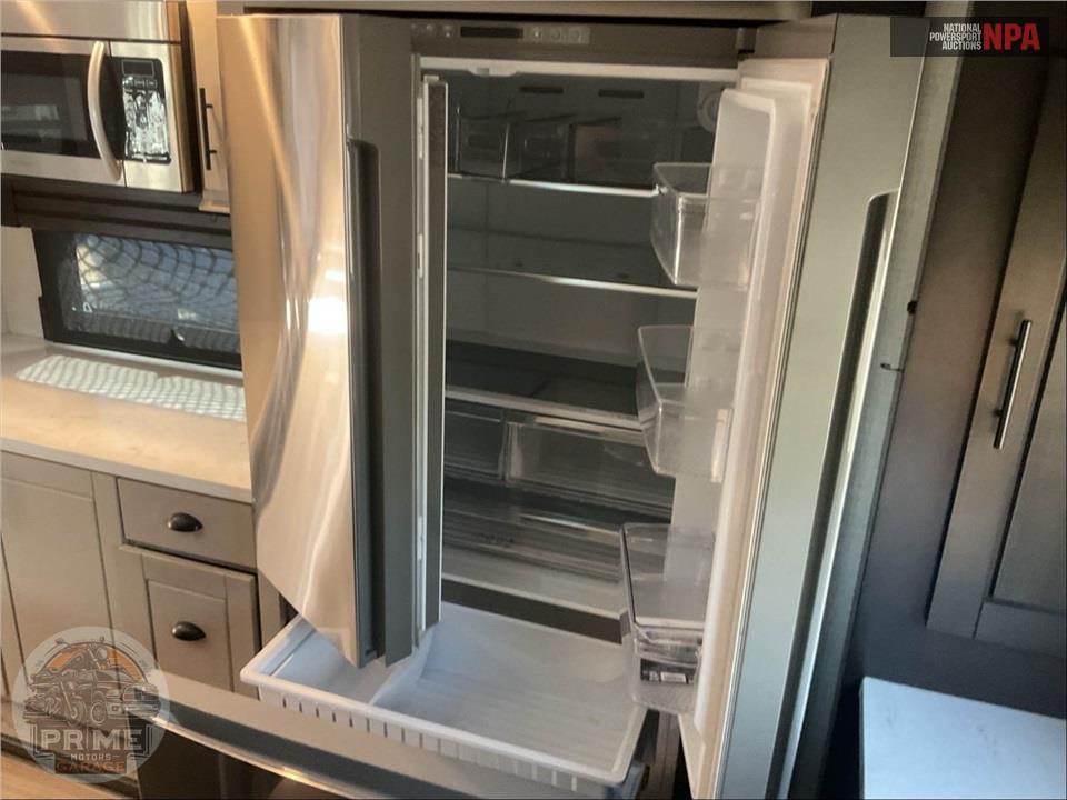 2021 Redwood Rv M-4001 LK - FIFTH WHEEL SERIES — фото 28