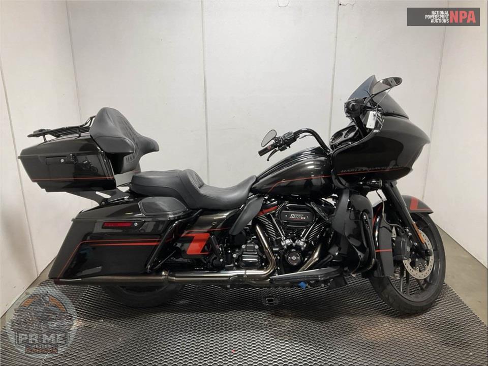 2018 Harley-Davidson FLTRXSE CVO ROAD GLIDE — фото 1