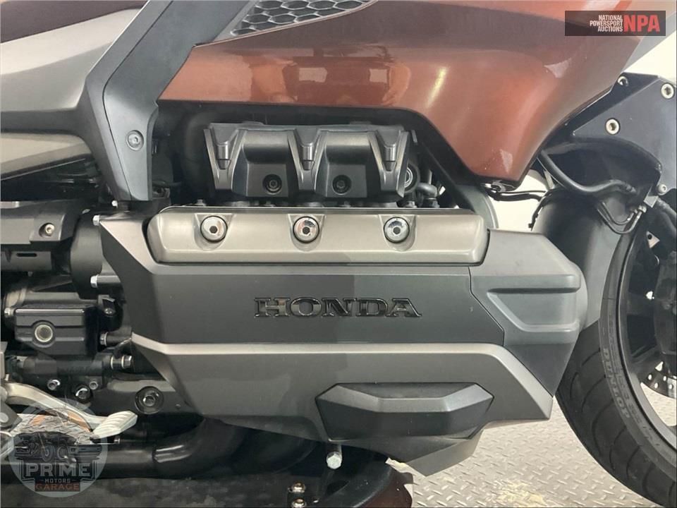 2018 Honda GL1800B GOLDWING — фото 6