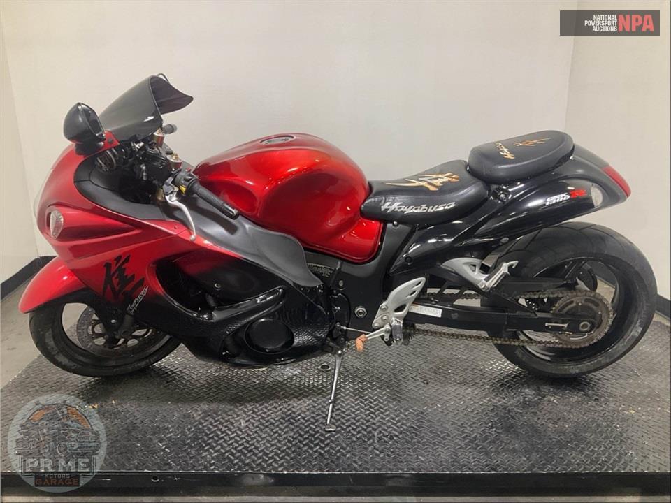 2011 Suzuki GSX1300RL1 HAYABUSA — фото 3