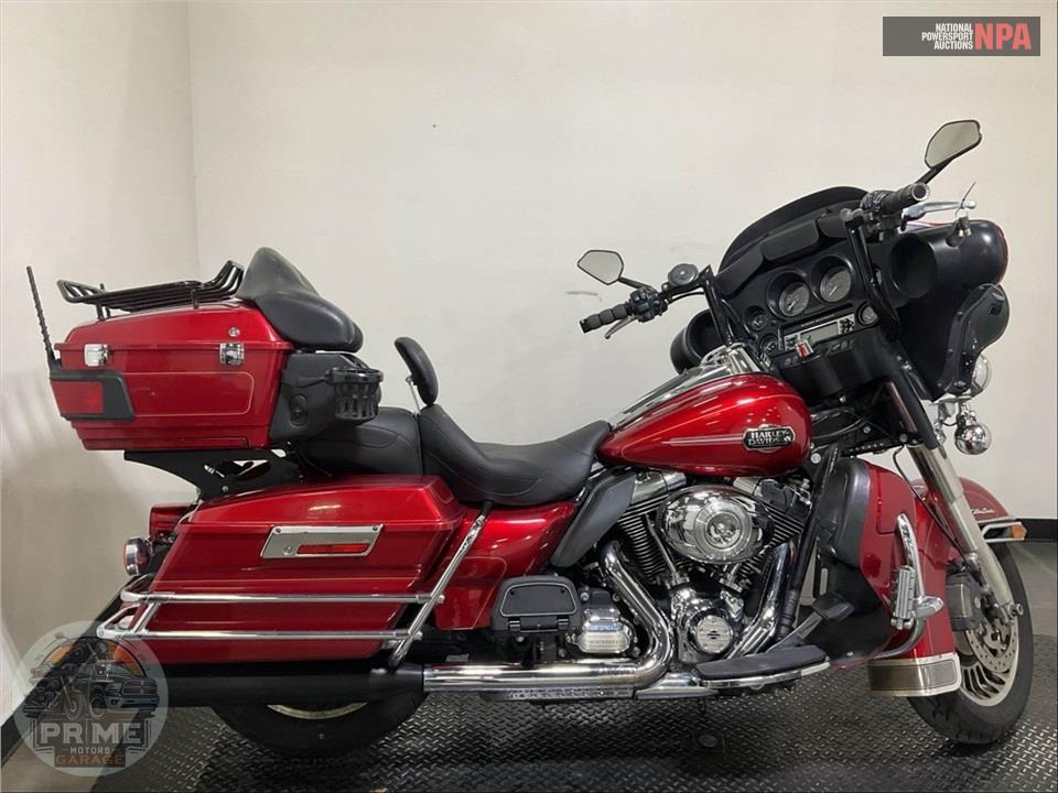 2013 Harley-Davidson FLHTCU UL CLSC EL GLIDE — фото 1