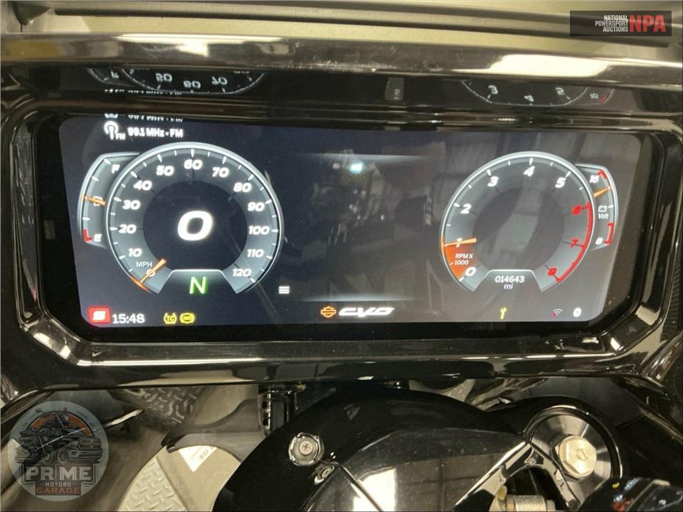 2024 Harley-Davidson FLTRXSTSE CVO ROAD GLIDE ST — фото 5