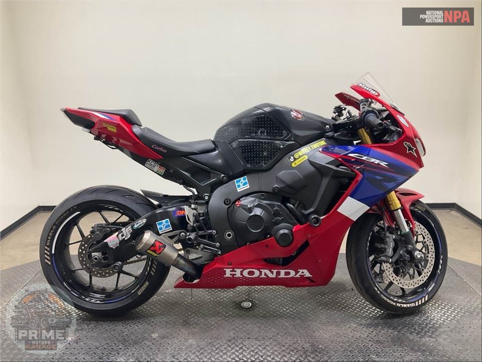 2022 Honda CBR1000RA (ABS) — фото 1