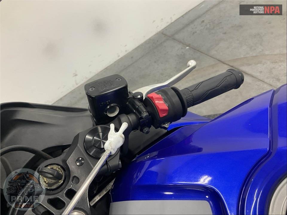 2020 Yamaha YZF-R3 — фото 25