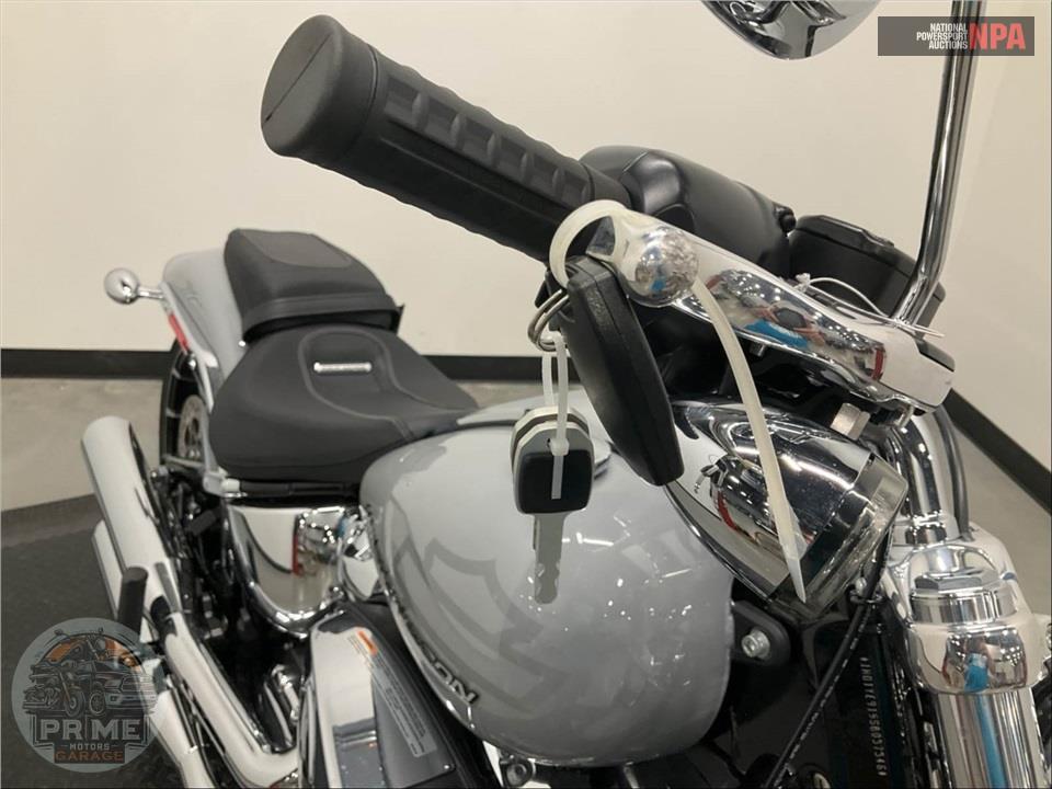 2025 Harley-Davidson FXBR BREAKOUT — фото 10
