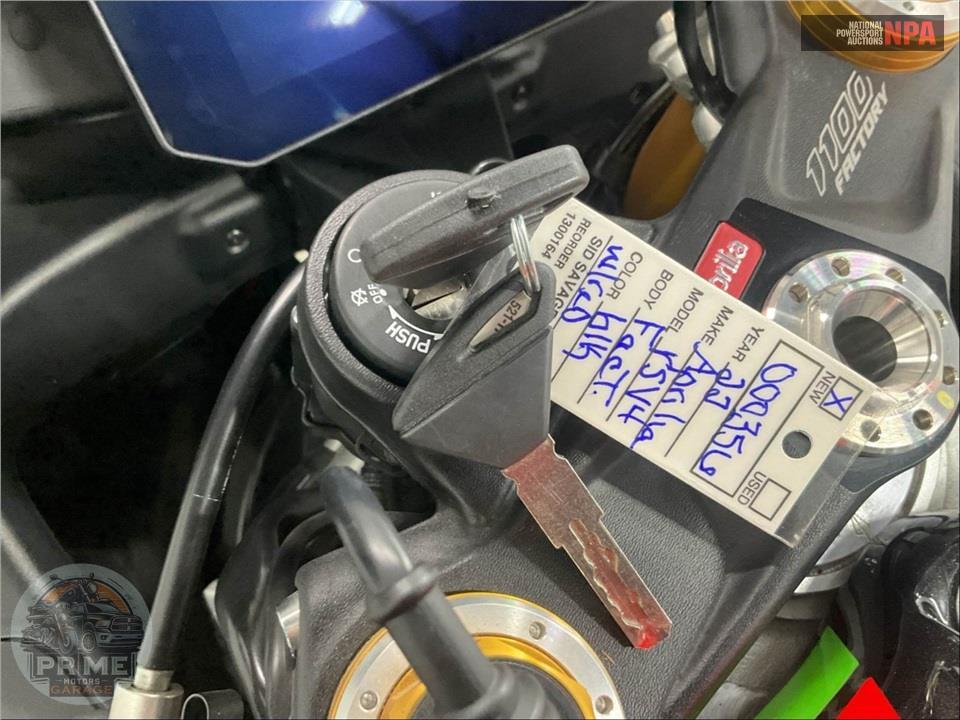 2022 Aprilia RSV4 FACTORY 1100 — фото 11