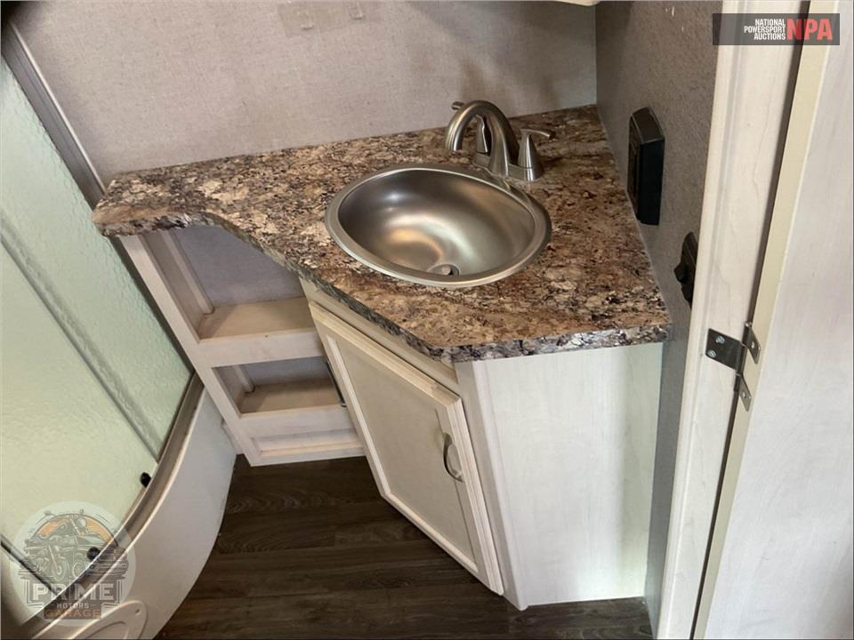 2019 Minnie M-27BHSS - MINNIE PLUS SERIES — фото 15
