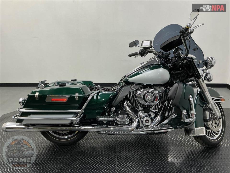 2009 Harley-Davidson FLHP POLICE ROAD KING — фото 1