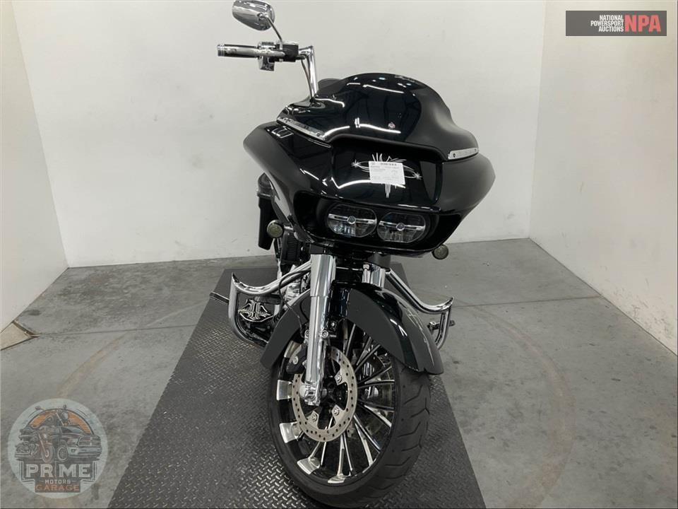 2018 Harley-Davidson FLTRX ROAD GLIDE — фото 2