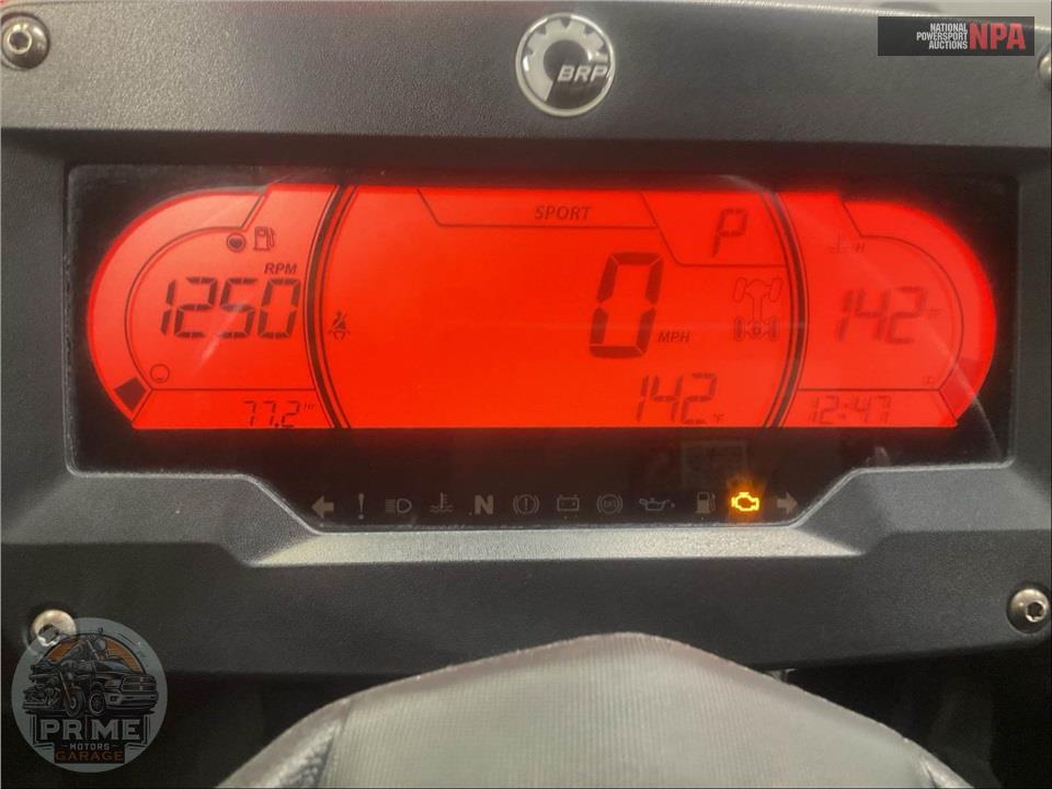 2026 Can-Am COMMANDER MAX XT 700 — фото 6