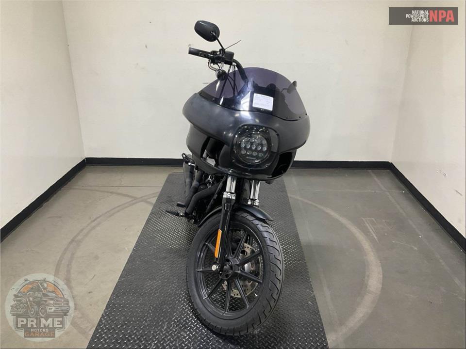2017 Harley-Davidson FXDB STREET BOB — фото 2