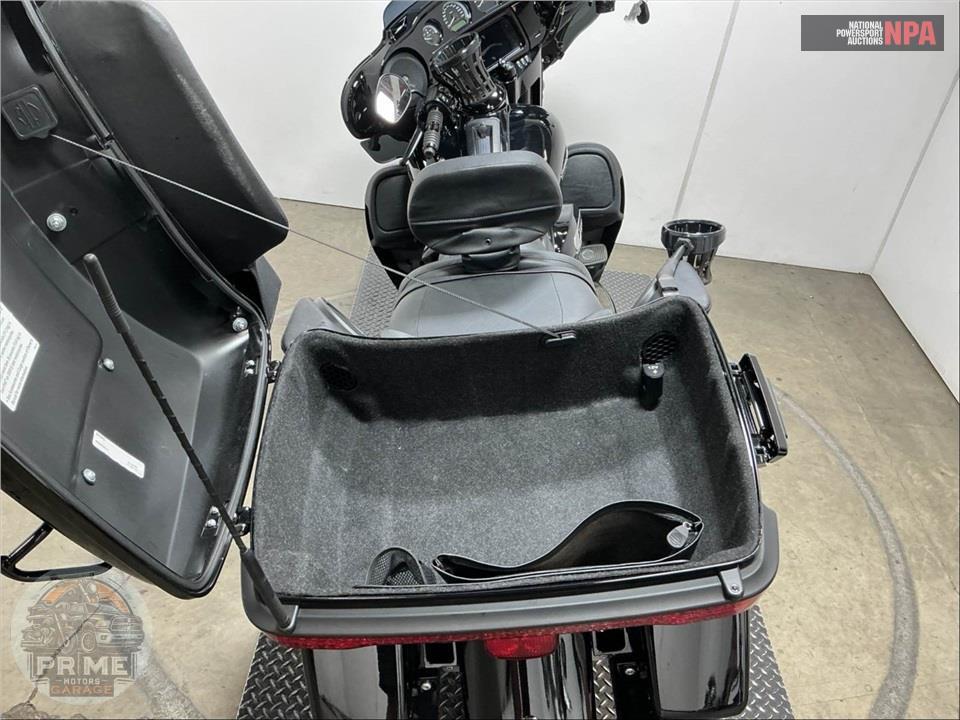 2022 Harley-Davidson FLHTK ULTRA LIMITED — фото 26