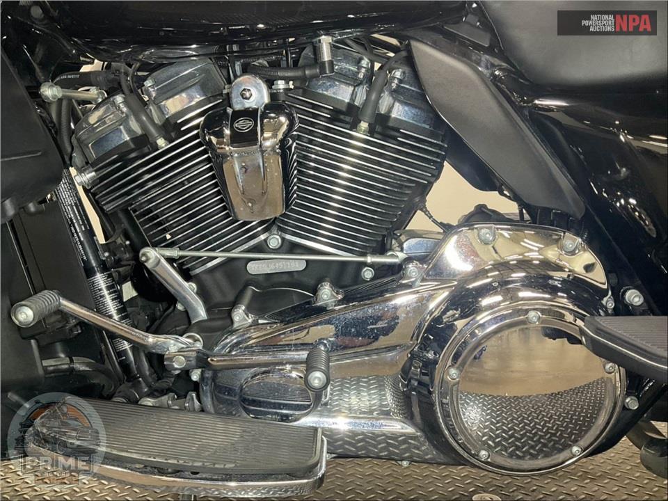 2018 Harley-Davidson FLHTK ULTRA LIMITED — фото 7