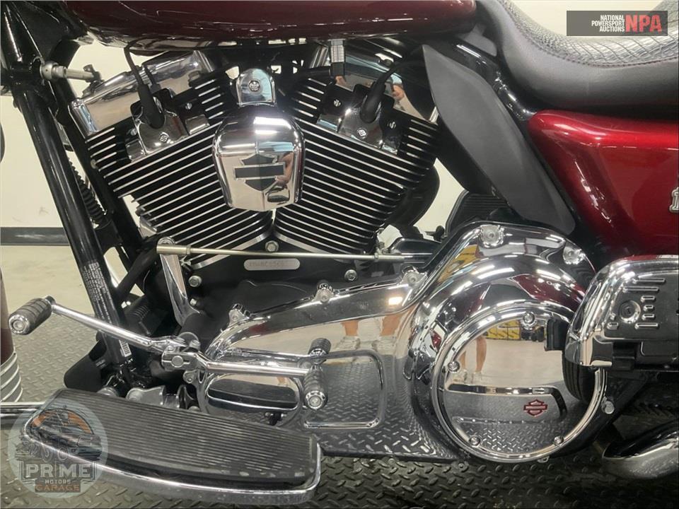2012 Harley-Davidson FLHTCUTG TRIGLIDE UL CLSC — фото 7