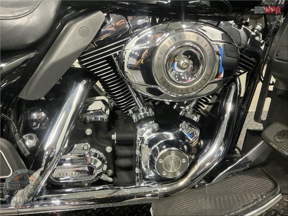 2008 Harley-Davidson FLHTCU ULTRA CLASSIC ELECTRA GLIDE — фото 6