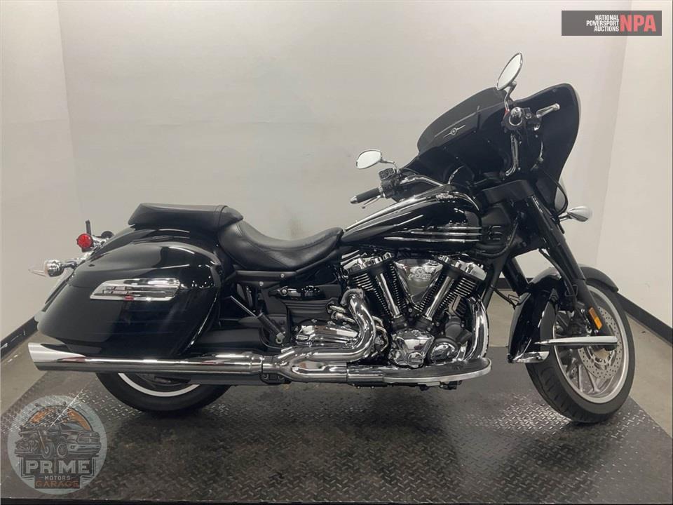 2010 Yamaha XV19CTSZB/C STRTLNR DLX — фото 1