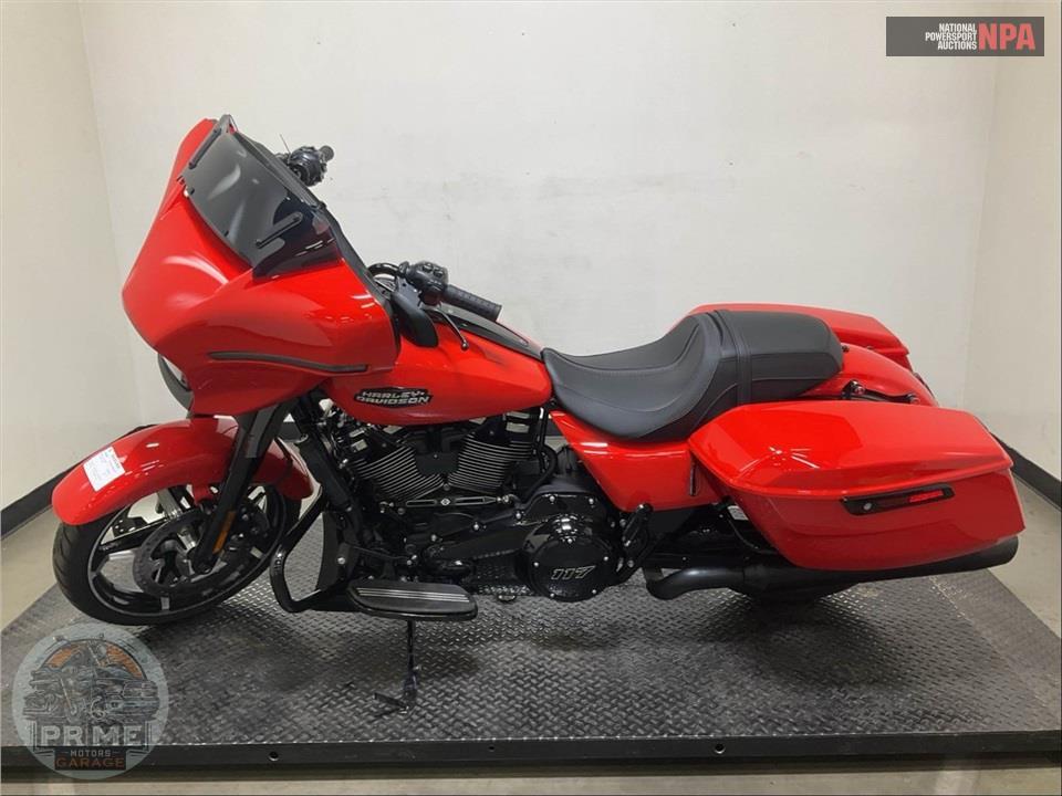 2026 Harley-Davidson FLHX STREET GLIDE — фото 3