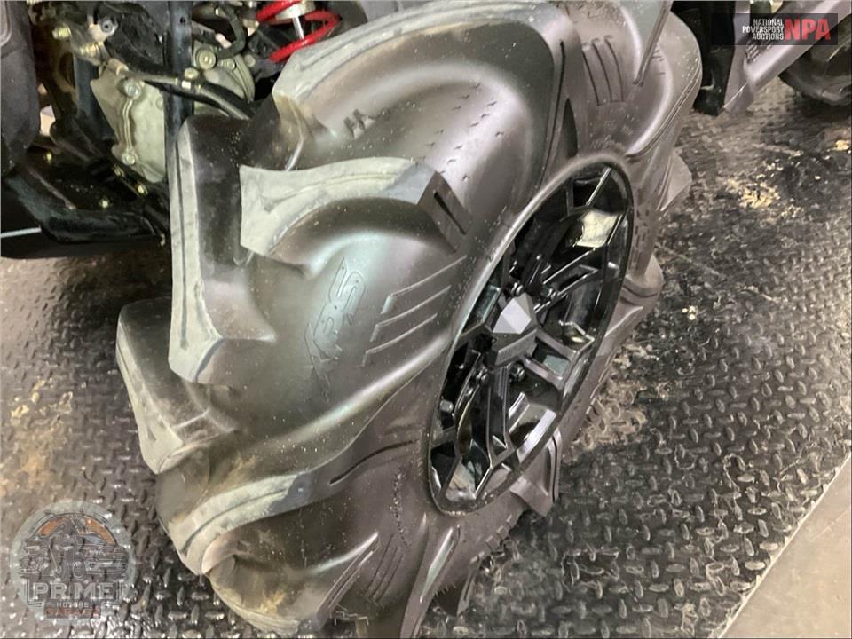 2025 Can-Am OUTLANDER X MR 1000R — фото 27
