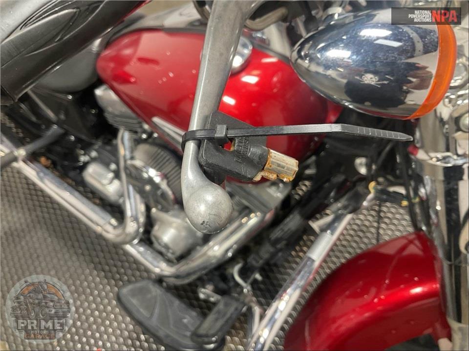 2013 Harley-Davidson FLD-103 DYNA SWITCHBACK — фото 12