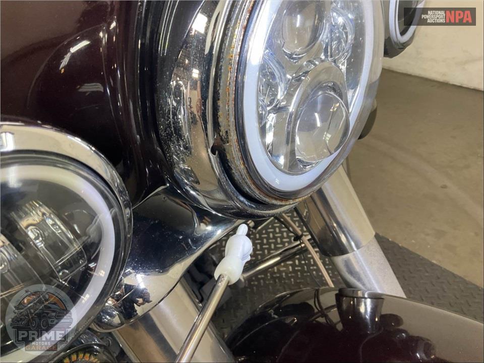 2011 Harley-Davidson FLHTCUTG TRIGLIDE UL CLSC — фото 27