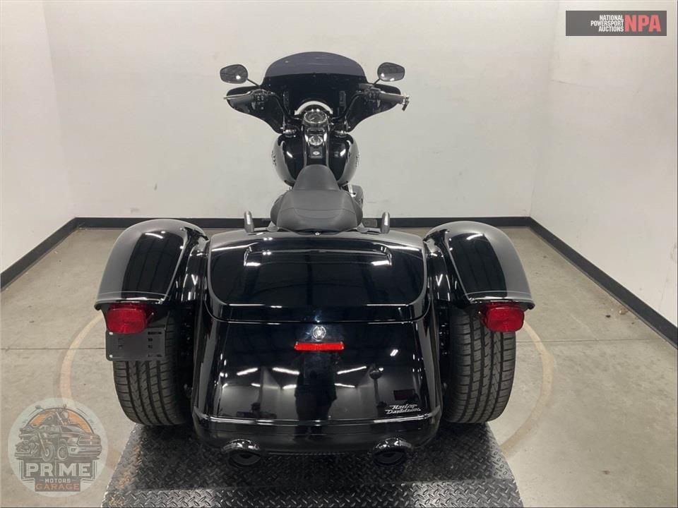 2025 Harley-Davidson FLRT FREEWHEELER — фото 4