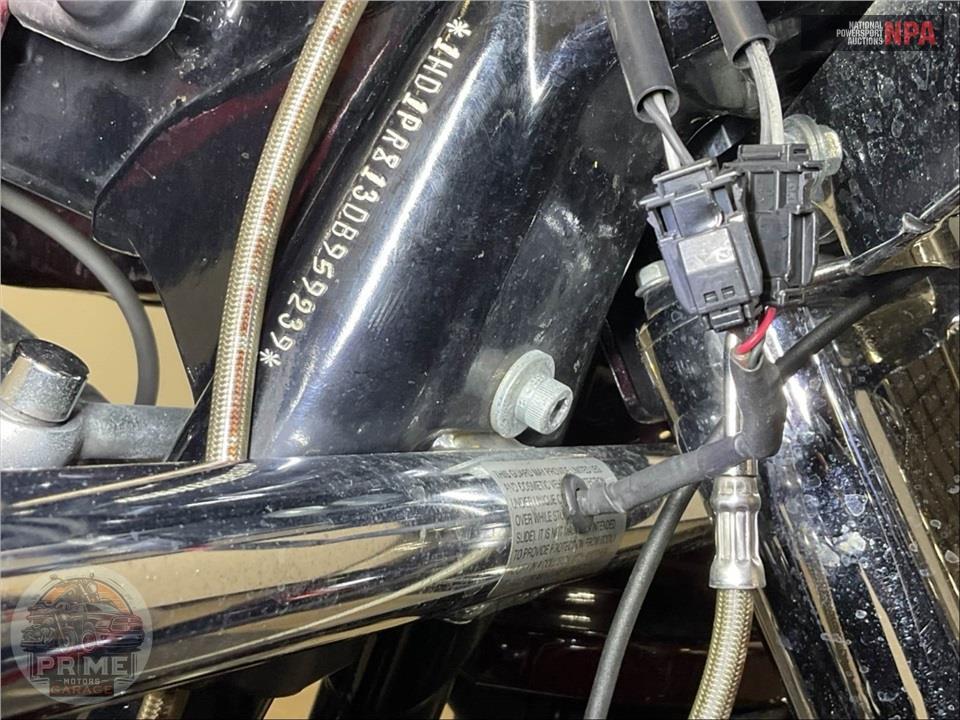 2013 Harley-Davidson FLHTCUSE8 SCREAMIN EAGLE — фото 13