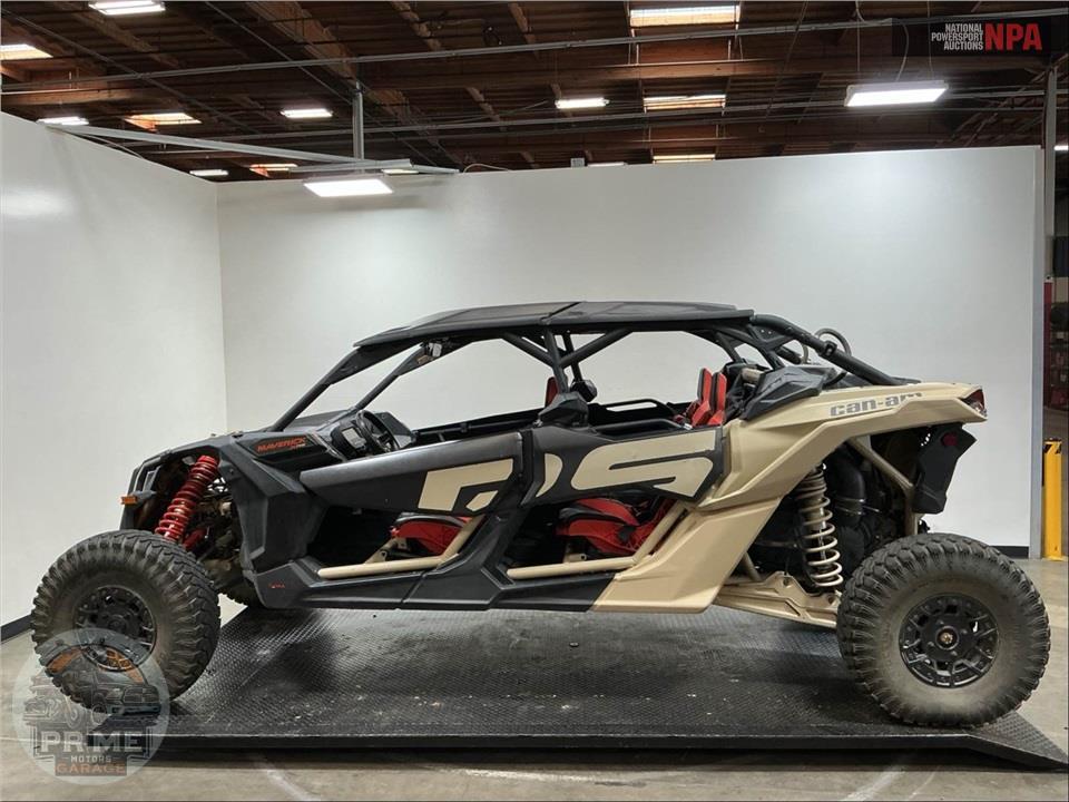 2023 Can-Am MAVERICK X3 MAX X RS TURBO RR 72 (BLUE/TAN/RED) — фото 3