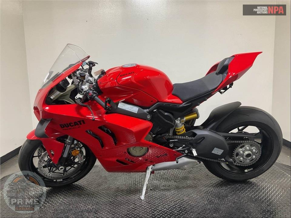 2024 Ducati PANIGALE V4 — фото 3