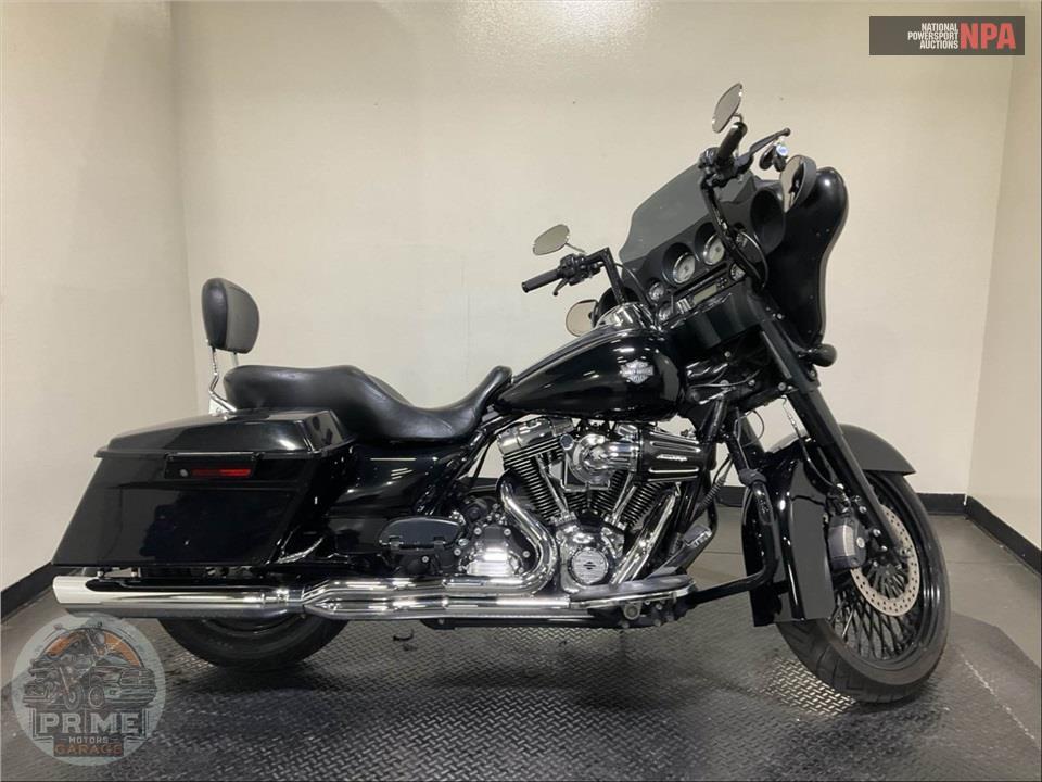 2012 HARLEY-DAVIDSON FLHX STREET GLIDE