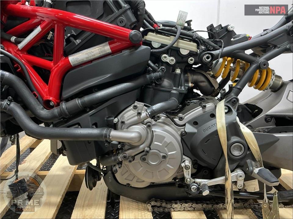2020 Ducati MONSTER 821 (RED) — фото 7