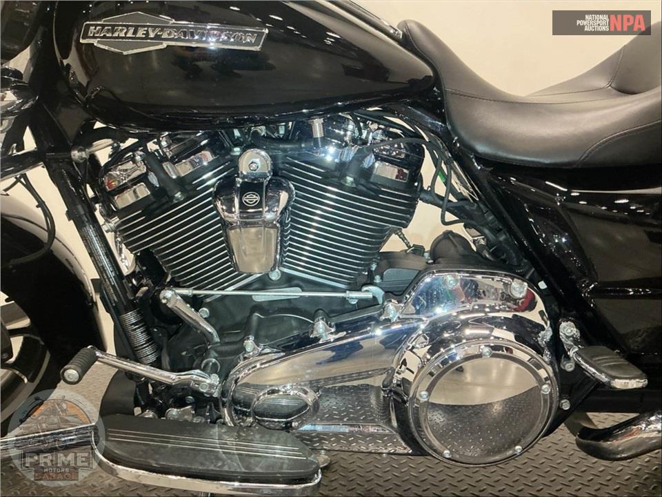 2023 Harley-Davidson FLHX STREET GLIDE — фото 7