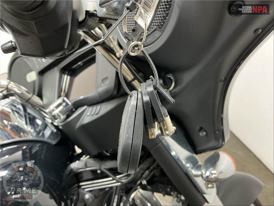 2023 Harley-Davidson FLHX STREET GLIDE — фото 9