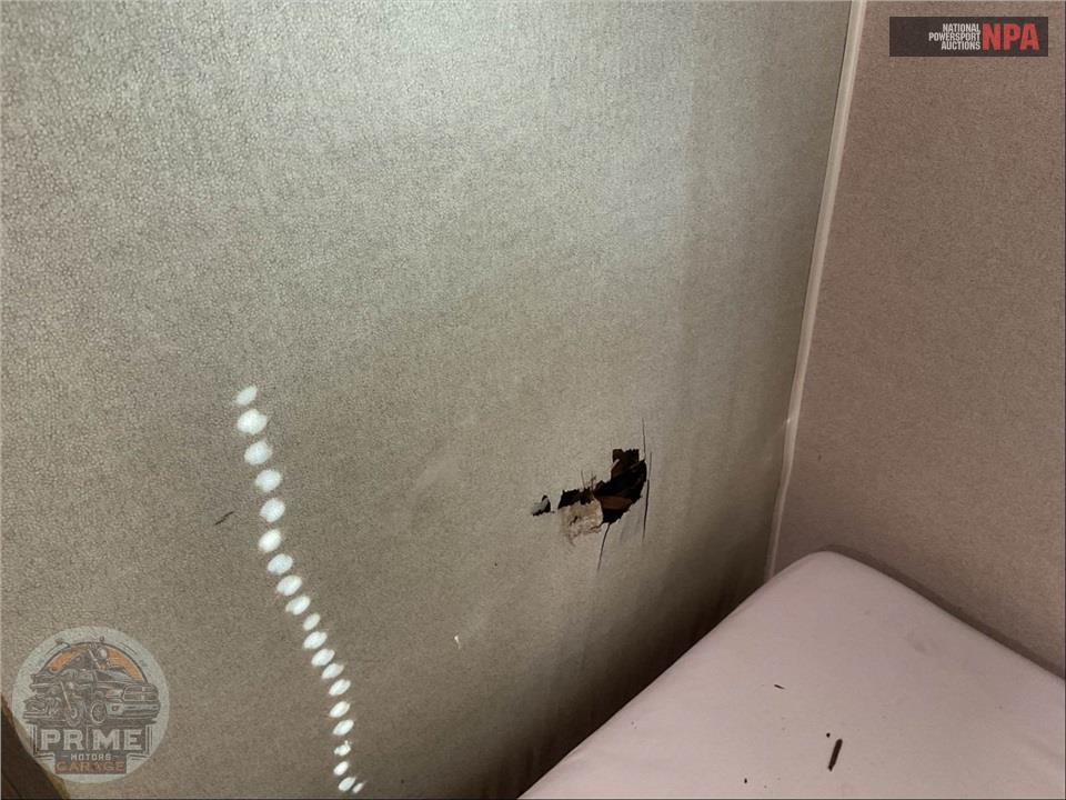 2019 Keystone Rv M-32 BHTS - HIDEOUT LUXURY SERIES — фото 21