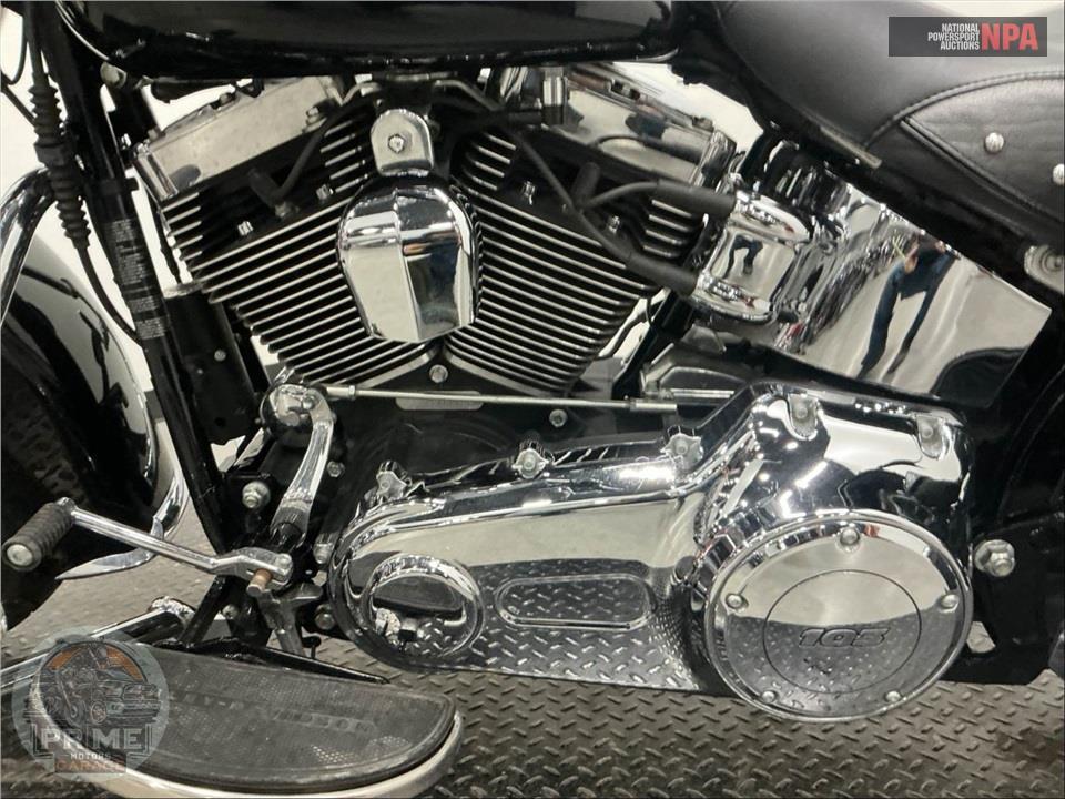 2016 Harley-Davidson FLSTC HERITAGE SOFTAIL CLASSIC — фото 7