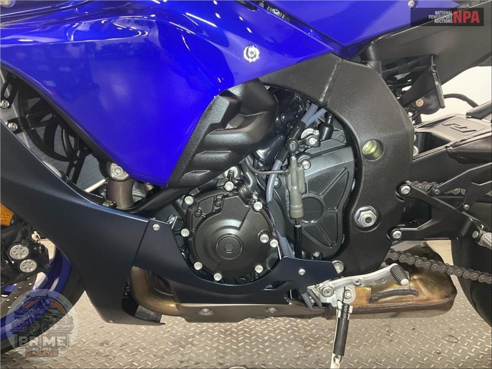 2023 Yamaha YZF-R1 — фото 7