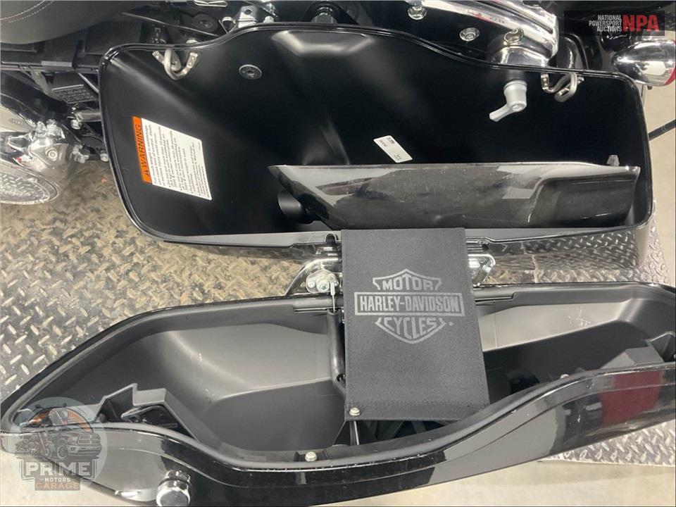 2021 Harley-Davidson FLTRX ROAD GLIDE — фото 17