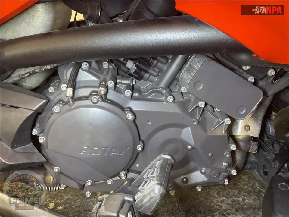 2015 Can-Am SPYDER F3-S SM6 — фото 6