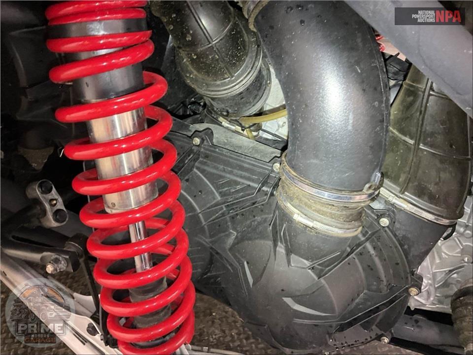 2024 Can-Am MAVERICK X3 MAX DS TURBO RR 64 — фото 9