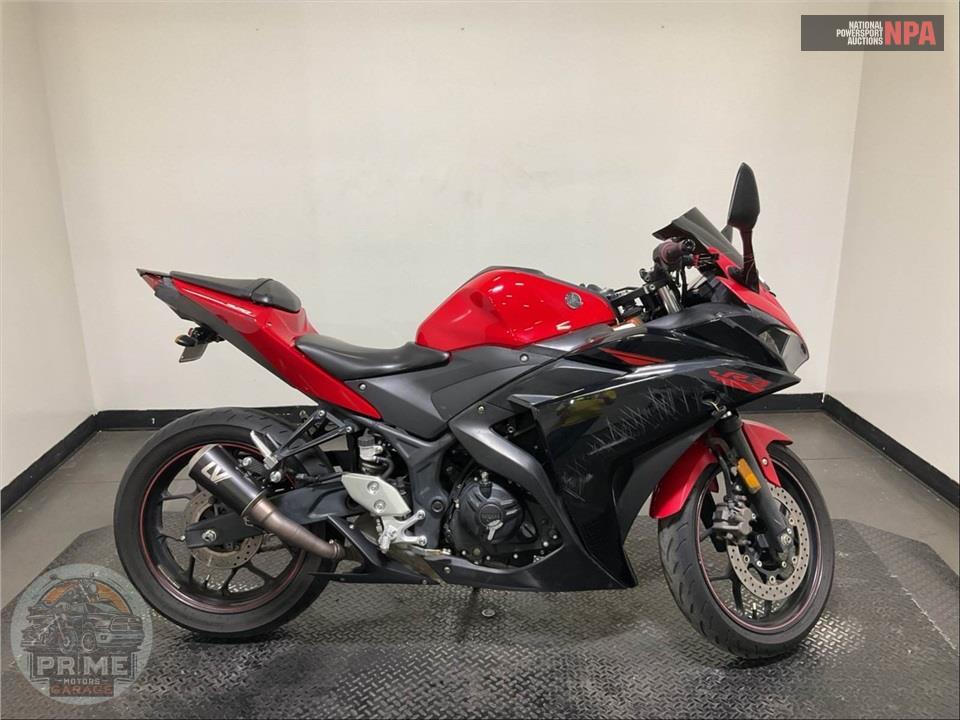 2015 Yamaha YZF-R3 — фото 1