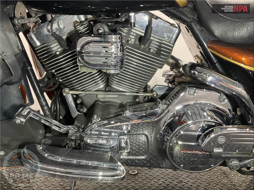 2008 Harley-Davidson FLHTCUSE3 (Anniv) — фото 7