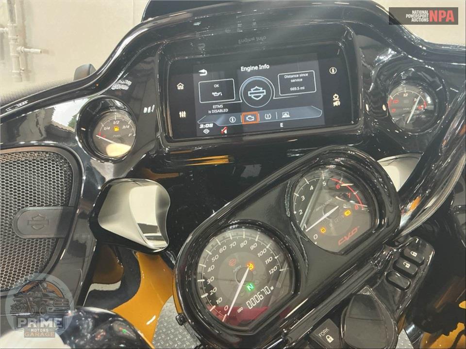 2022 Harley-Davidson FLTRKSE CVO ROAD GLIDE LIMITED — фото 5