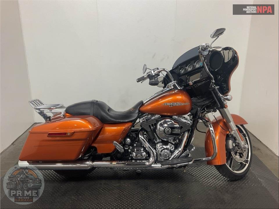 2015 Harley-Davidson FLHXS STREET GLIDE SPECIAL — фото 1