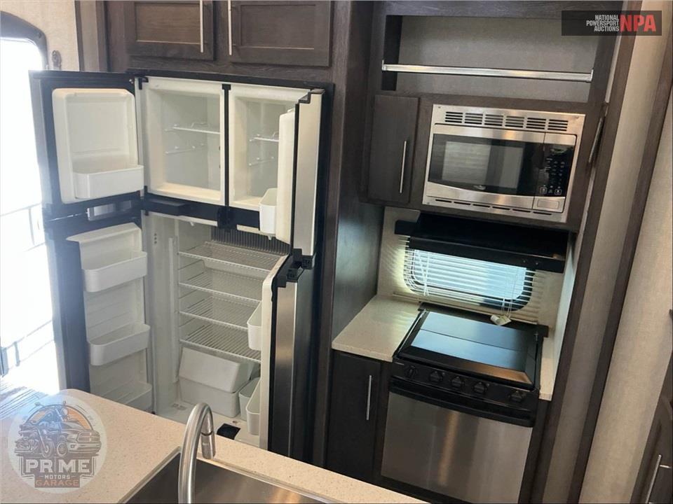 2019 Keystone Rv M-417 - CARBON TOY HAULER TOY HAULER SERIES — фото 22