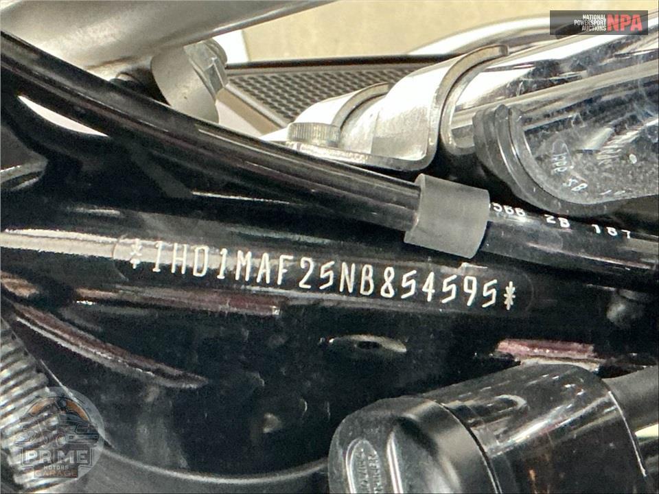 2022 Harley-Davidson FLHTCUTG TRI GLIDE ULTRA CLASSIC — фото 27