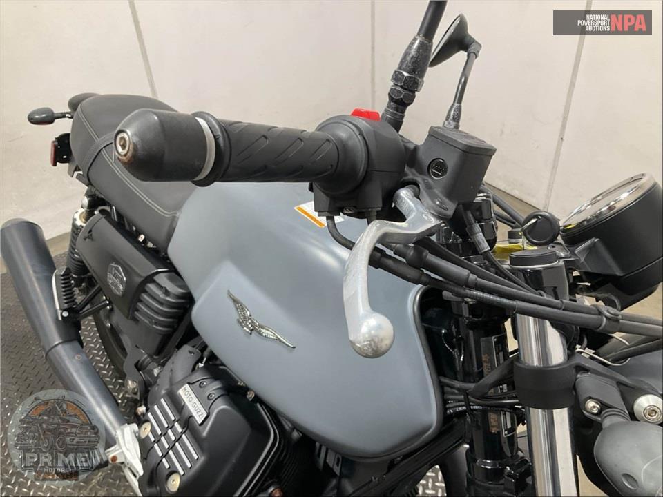 2020 Moto Guzzi V7 III STONE — фото 18