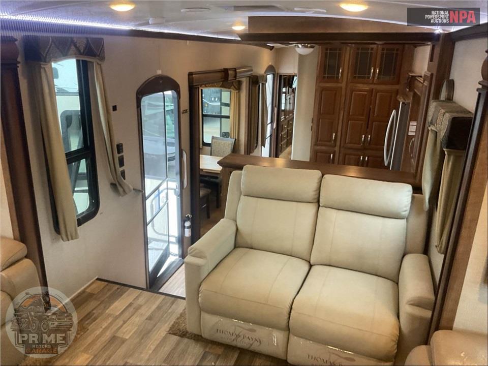 2018 Keystone Rv M-3731 FL MONTANA FIFTH WHEEL SERIES — фото 6